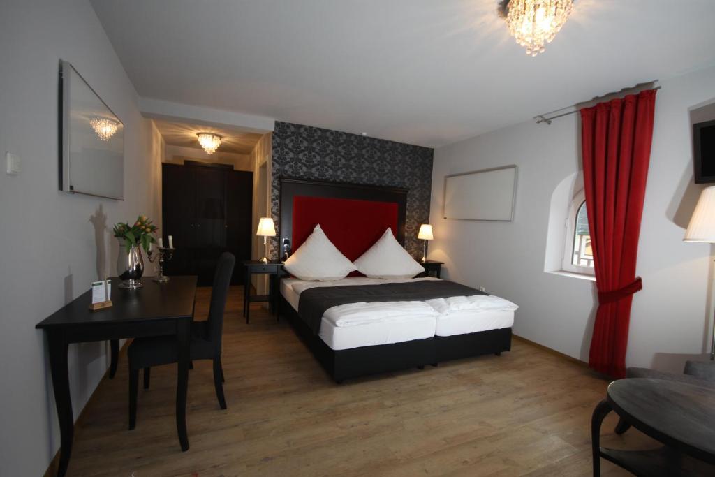 Hotel Restaurant Lindenhof باد لاسفه المظهر الخارجي الصورة